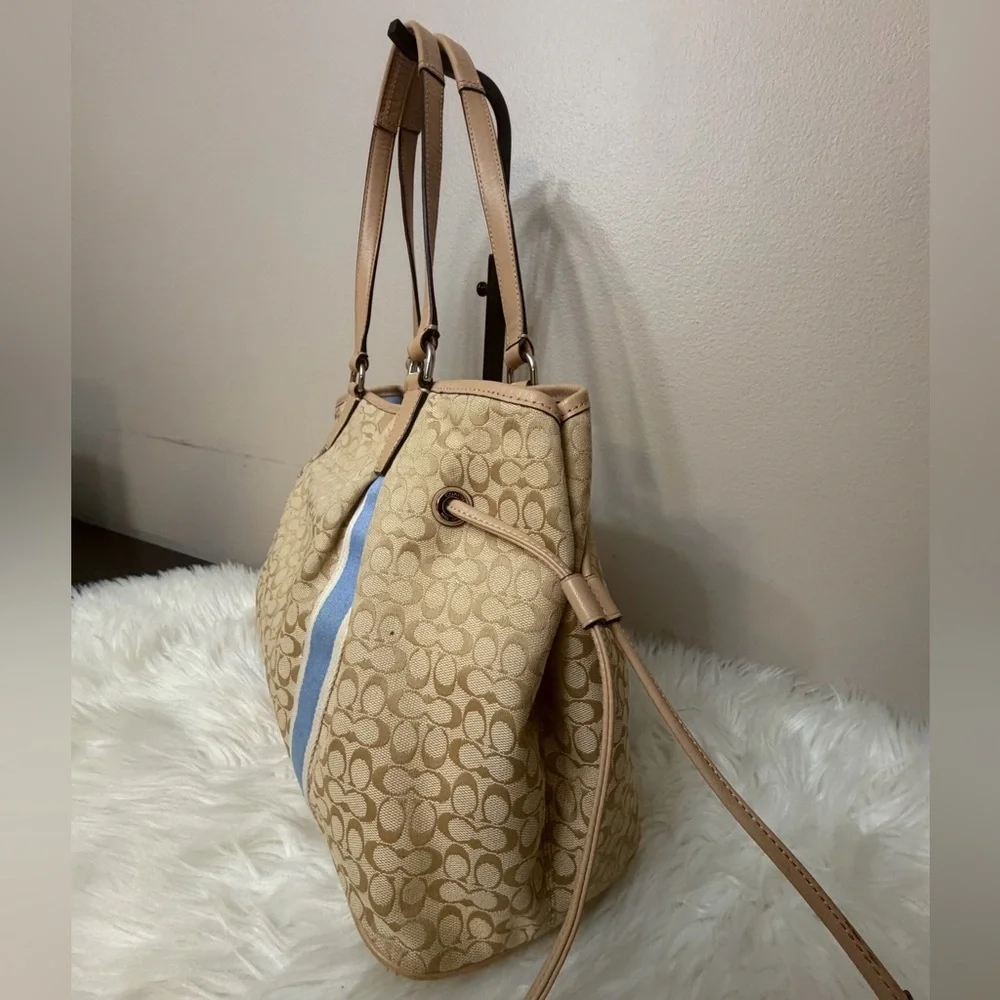 Coach Tan and Blue Shoulder Bag#F26130